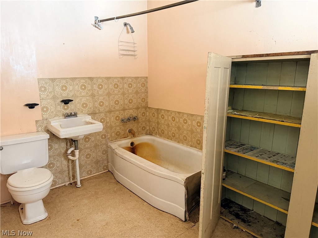 Monroe - Residential