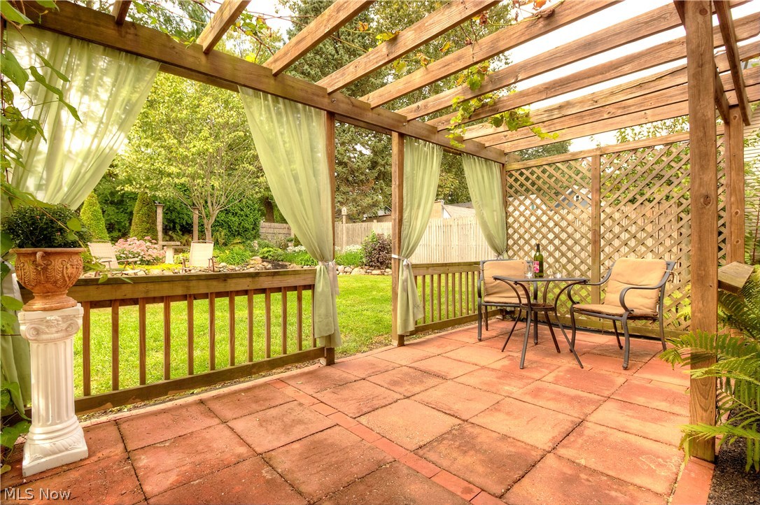 Eastlawn - Residential