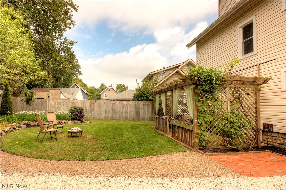 Eastlawn - Residential