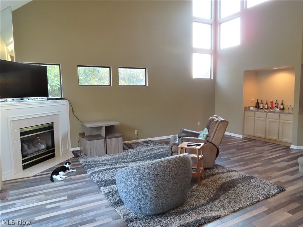 Forest Cove East Condo - Residential