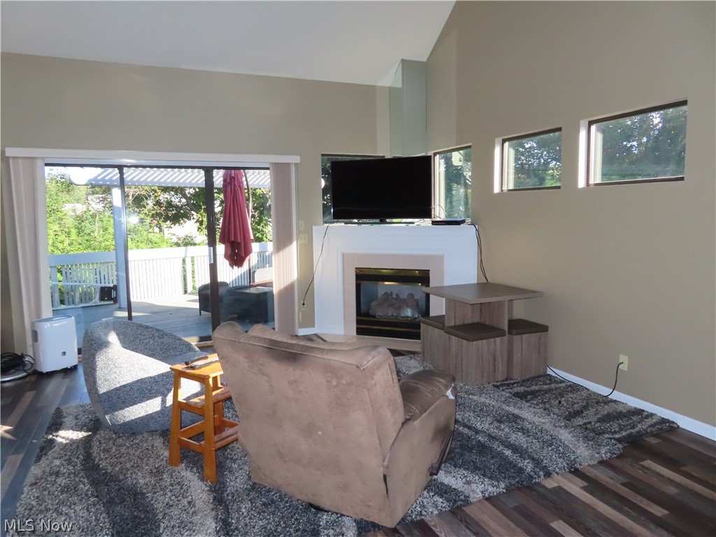 Forest Cove East Condo - Residential