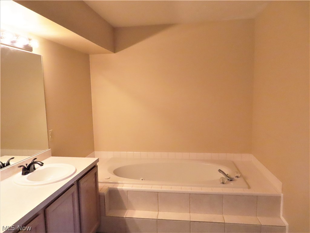 Forest Cove East Condo - Residential