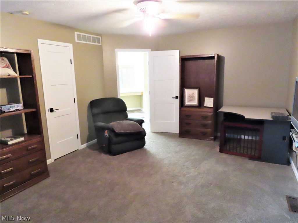 Forest Cove East Condo - Residential