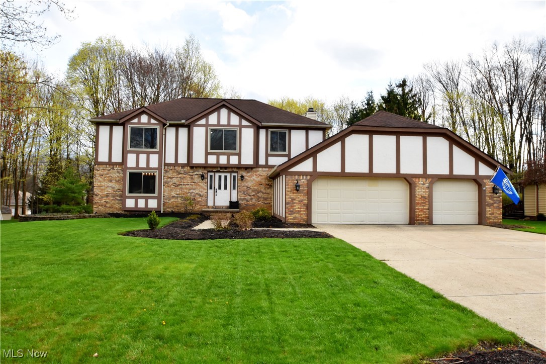 519 Quail Run Drive, Broadview Heights, Ohio image 2