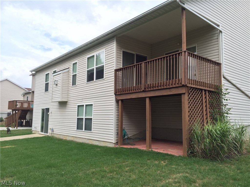 The Vineyards At Old Mill - Residential