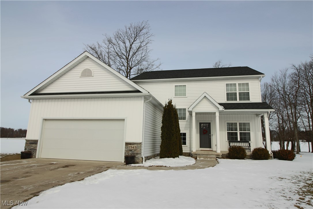 2343 Pebble Brook Path, Orrville, Ohio image 1