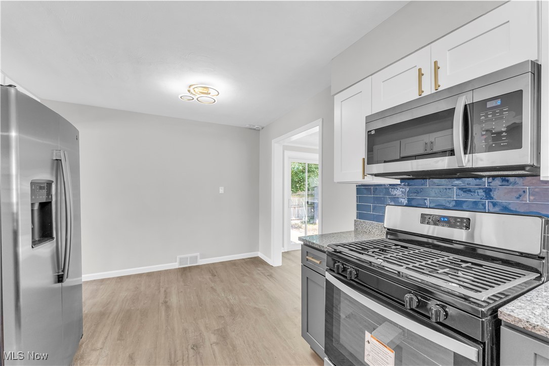 Euclid Colony Homes 02 - Residential