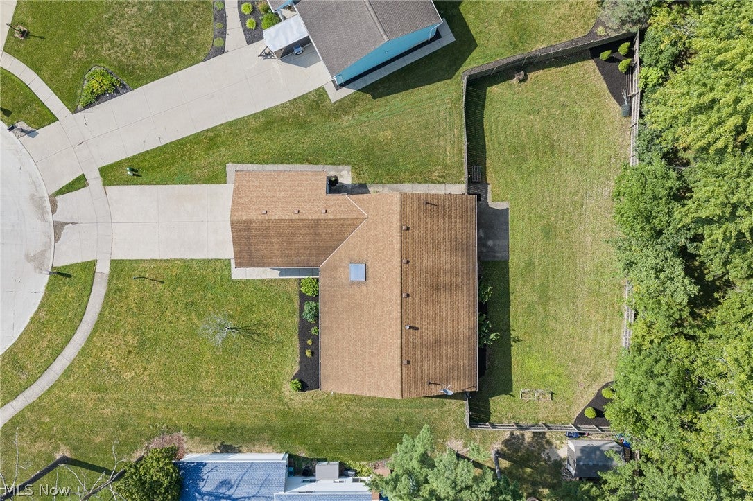 16002 Wedgewood Lane