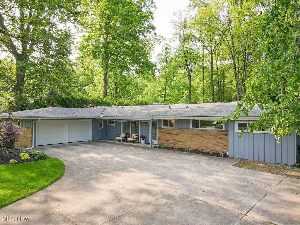 932 Bell Road, Chagrin Falls, Ohio image 44
