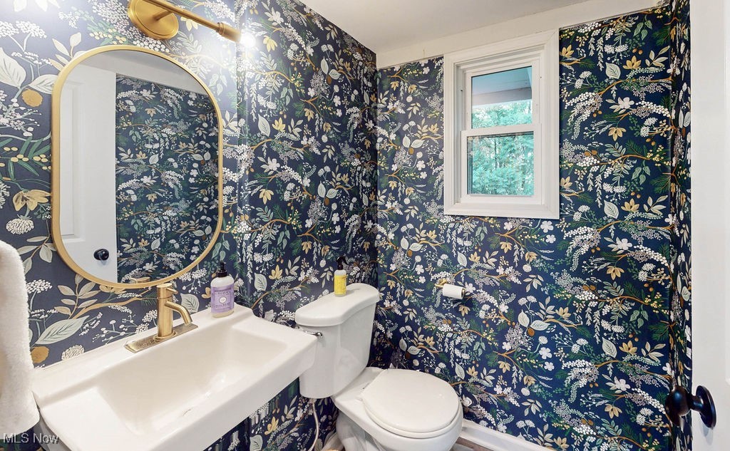 932 Bell Road, Chagrin Falls, Ohio image 16
