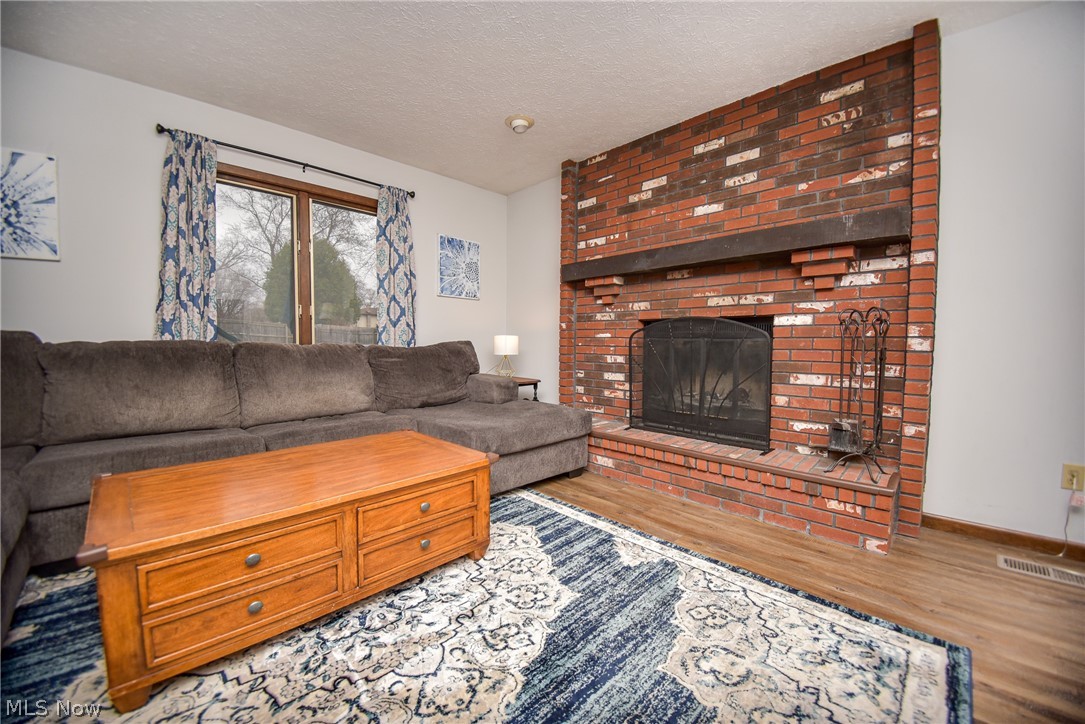 Hunting Mdws 11 - Residential