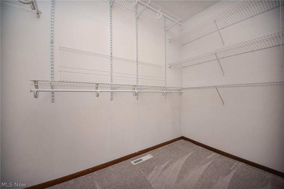 Hunting Mdws 11 - Residential