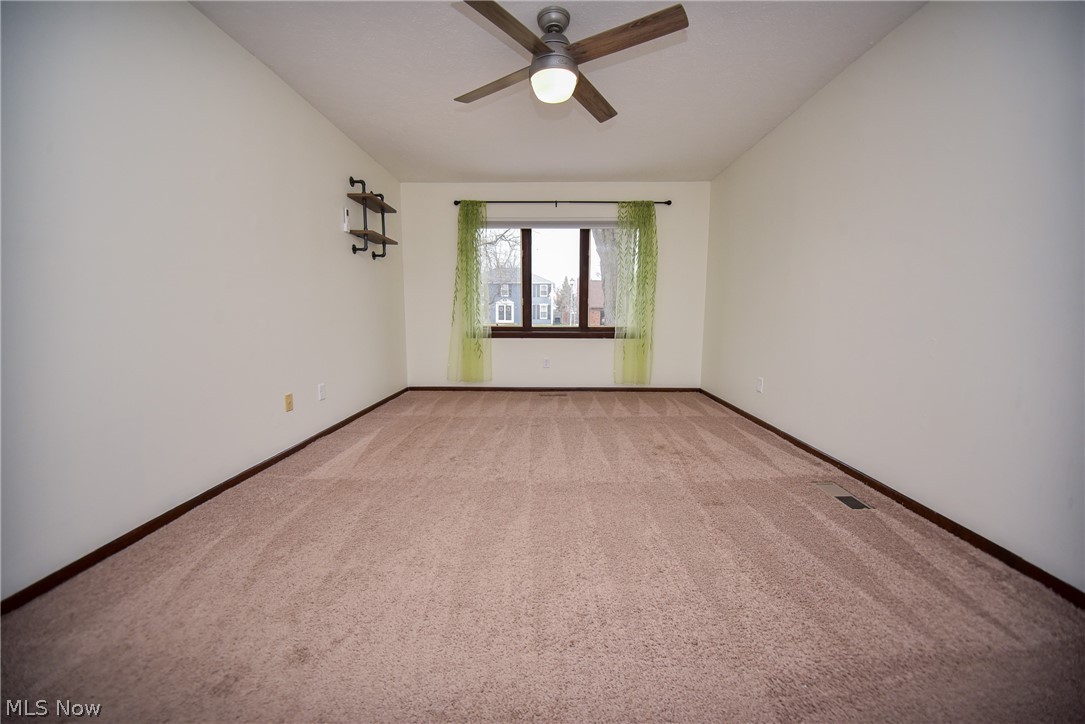 Hunting Mdws 11 - Residential