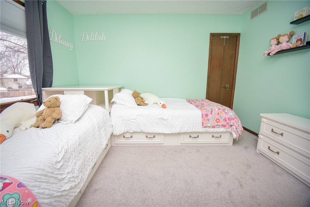 Hunting Mdws 11 - Residential