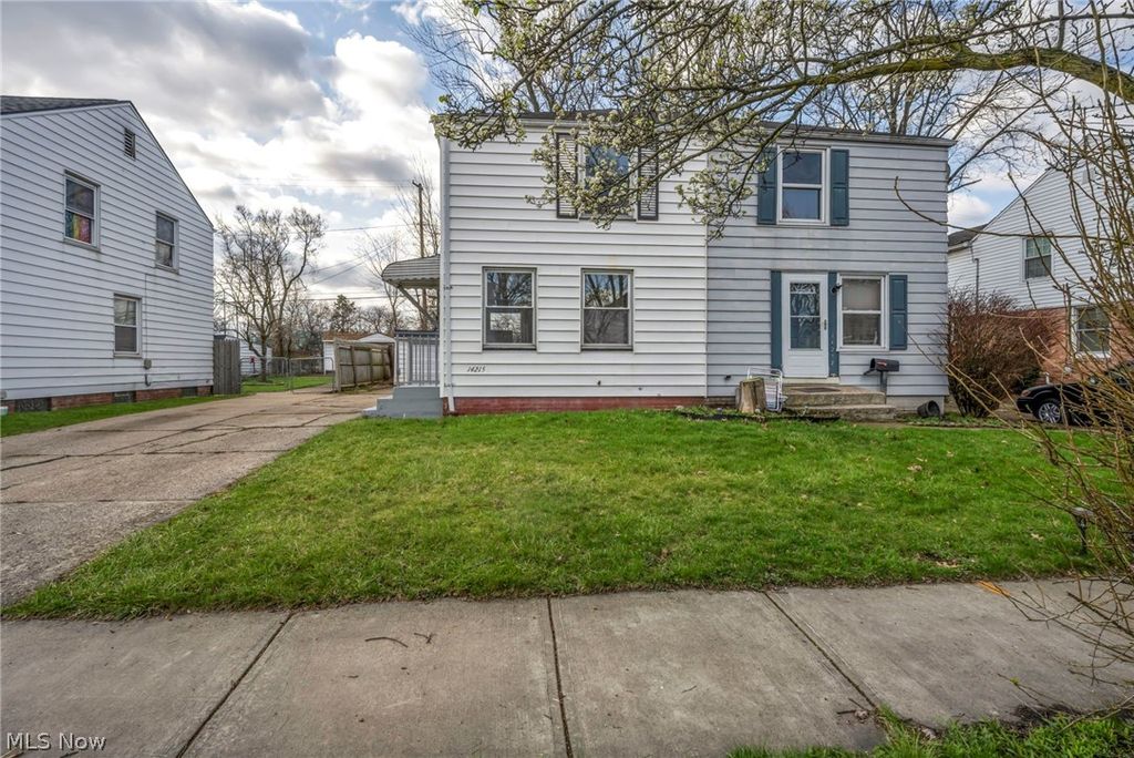 Photo of 14215 Tuckahoe Avenue, Cleveland, OH 44111 (MLS # 5185676)