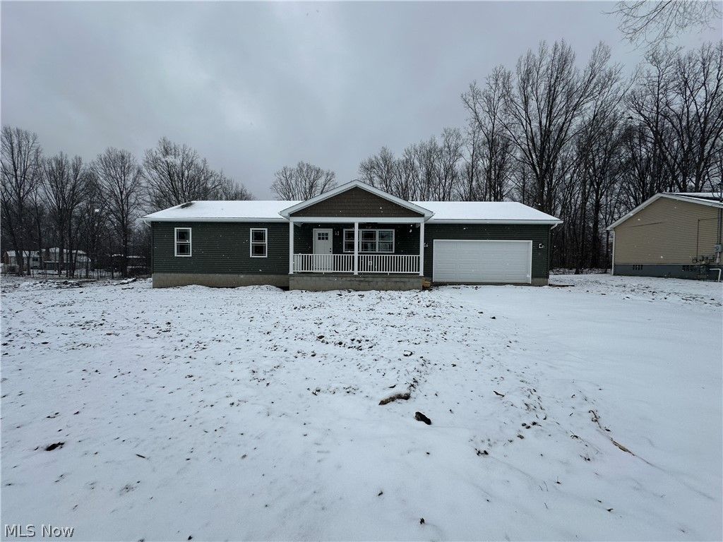 Photo of 24 Maranatha Drive, Youngstown, OH 44505 (MLS # 5190024)
