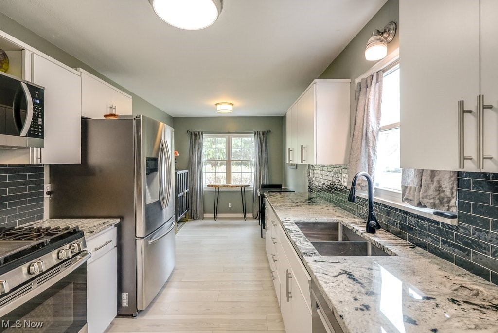 Lyndhurst, Ohio 44124, United States, 3 Bedrooms Bedrooms, ,1 BathroomBathrooms,Residential,Pending,110061