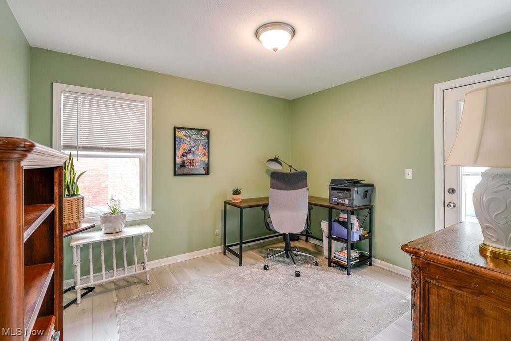 Lyndhurst, Ohio 44124, United States, 3 Bedrooms Bedrooms, ,1 BathroomBathrooms,Residential,Pending,110061