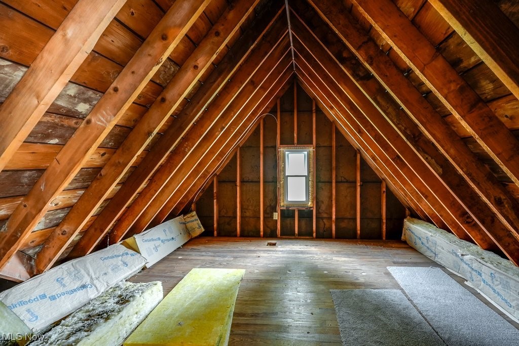 Lyndhurst, Ohio 44124, United States, 3 Bedrooms Bedrooms, ,1 BathroomBathrooms,Residential,Pending,110061