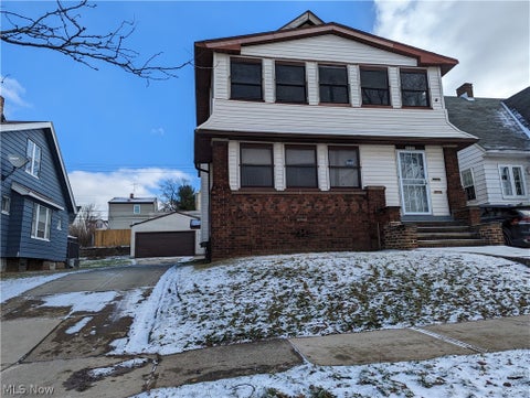 Multifamily For Rent - 4945 E 86th Street #2<br/> Garfield Heights, OH 44125