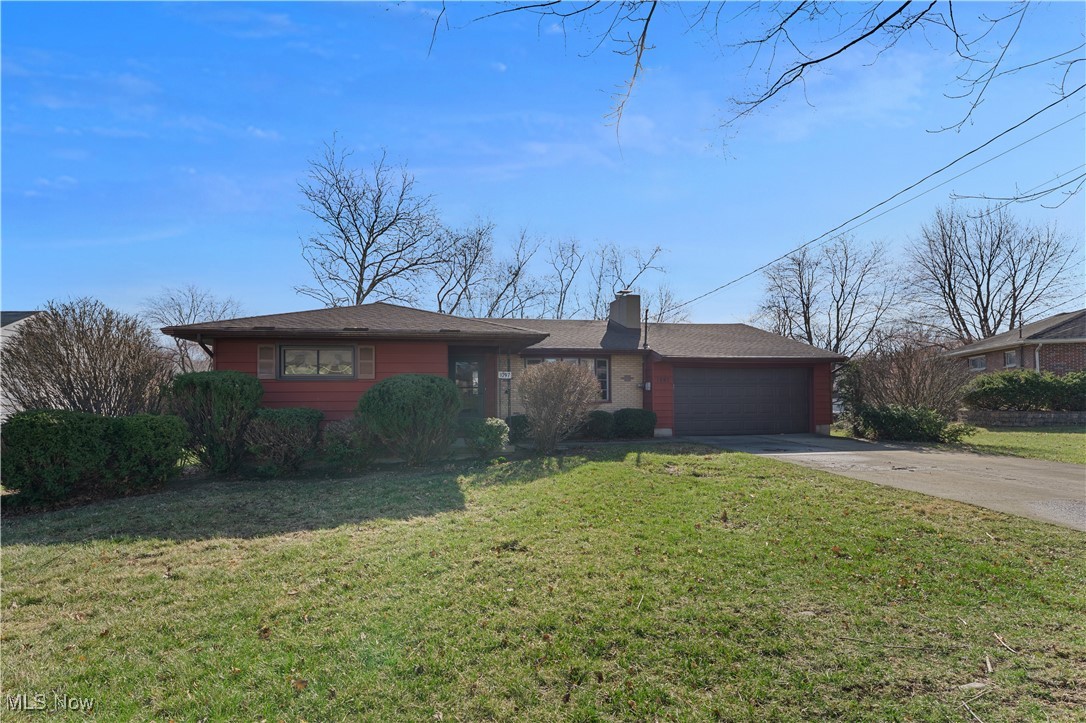 1097 Polley Drive, Youngstown, Ohio image 1