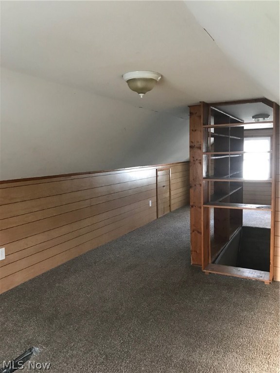 J M Bergolds - Residential