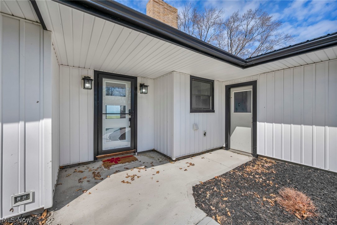 32321 Lake Shore Boulevard