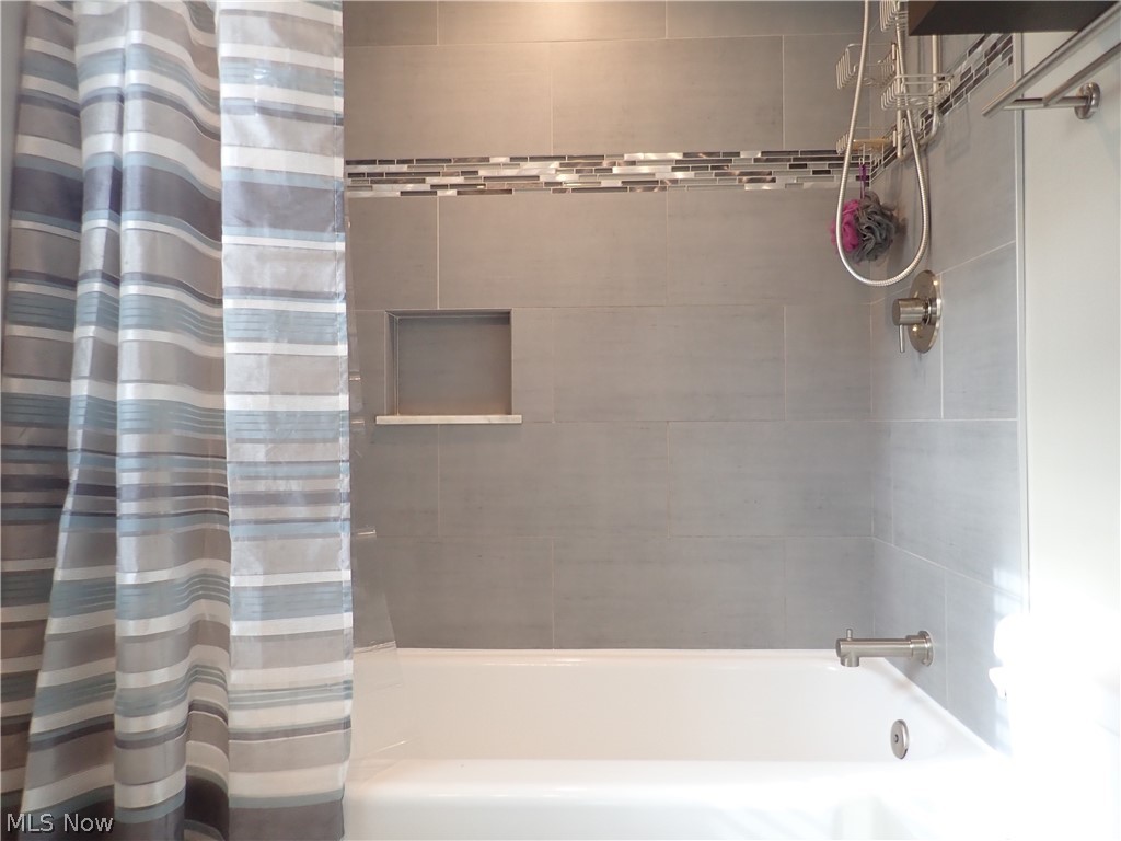 Center Green - Residential