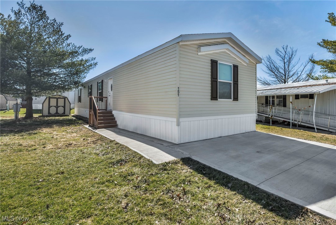 151 Virginia Avenue, Elyria, Ohio image 21