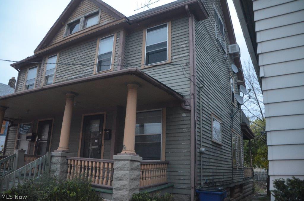 Gates & Bush - Residential Income