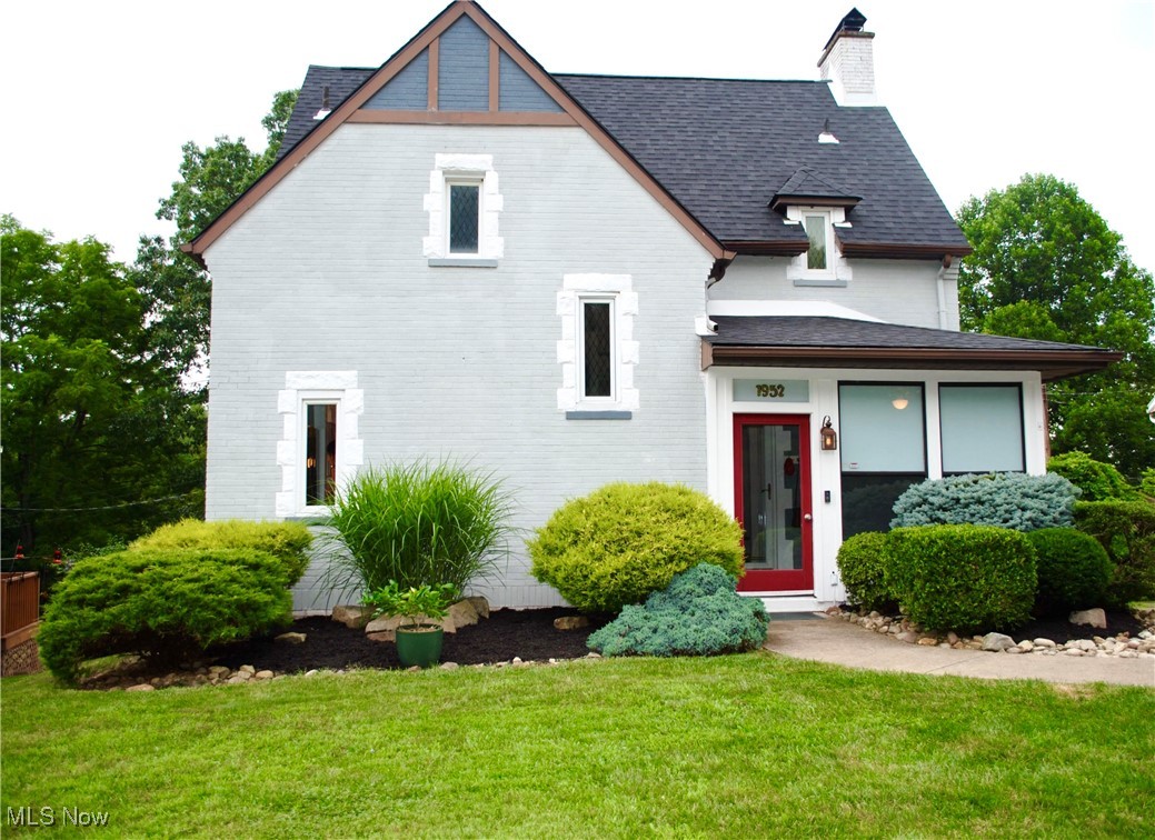 1952 Mccauslen Manor