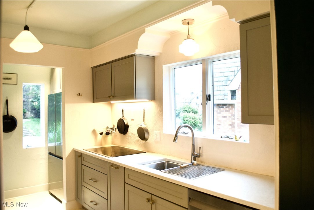 E E Mccauslens Plan - Residential