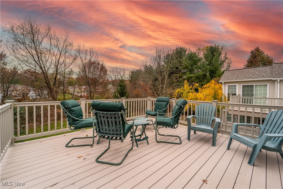 Woodbury Condo - Residential