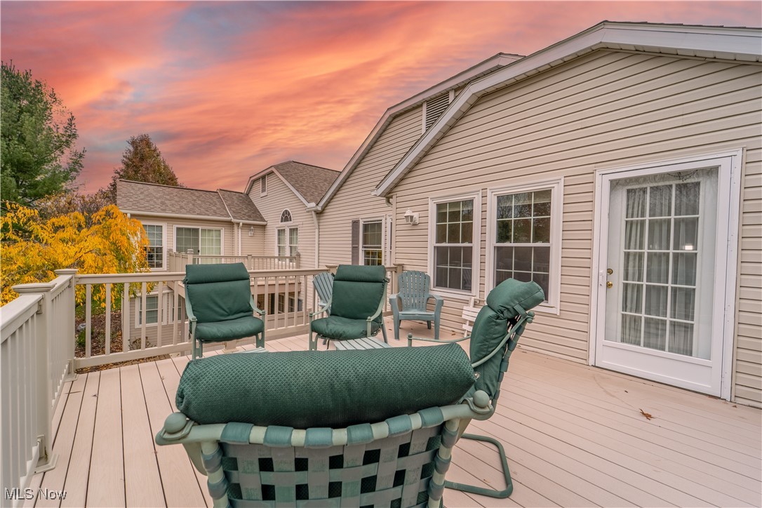 Woodbury Condo - Residential