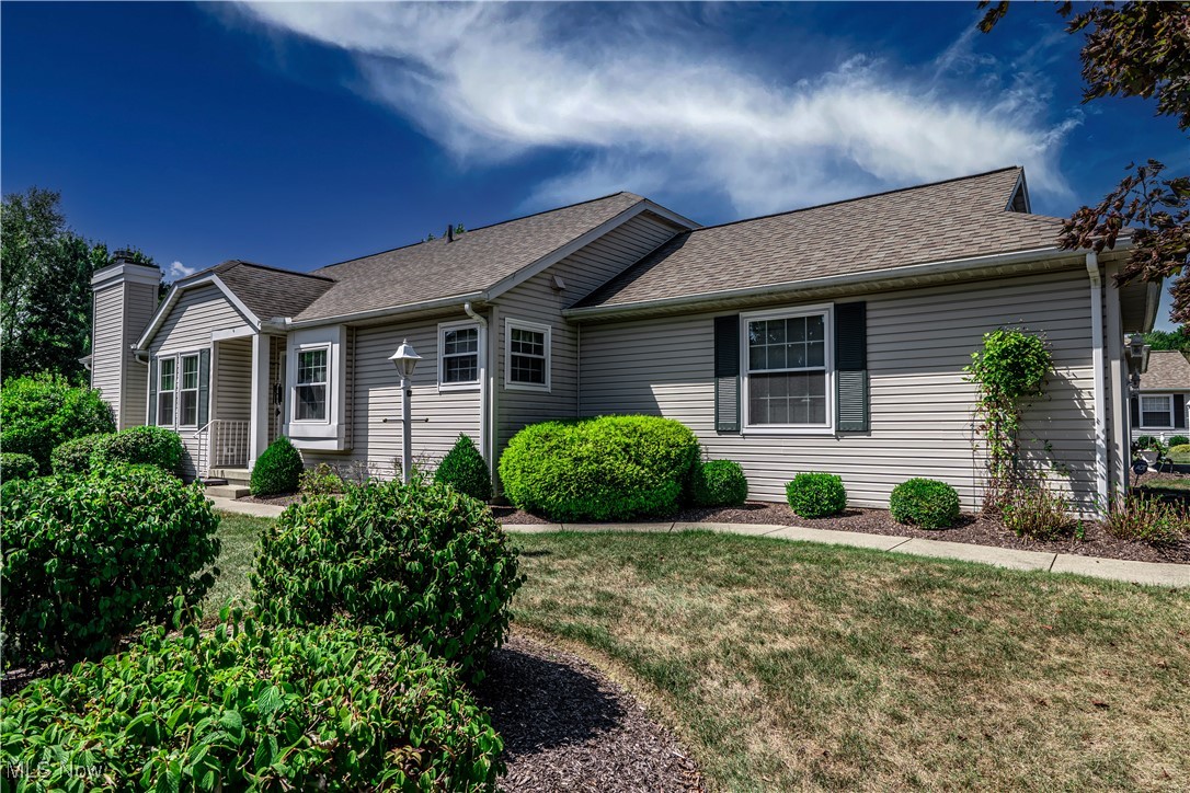 Woodbury Condo - Residential