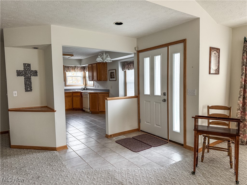 Woodbury Condo - Residential