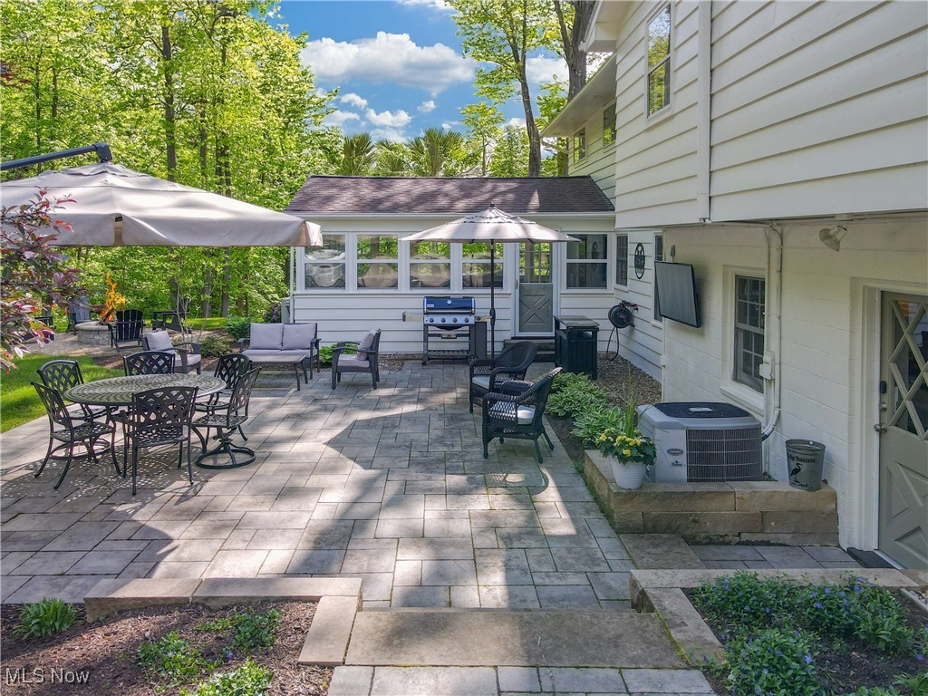 8130 Westhill Drive, Chagrin Falls, Ohio image 30