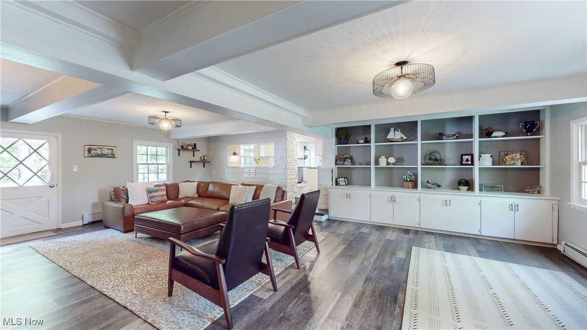 8130 Westhill Drive, Chagrin Falls, Ohio image 12