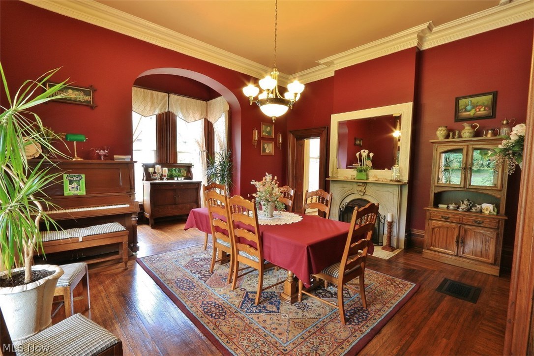 Mcintire Terrace - Residential