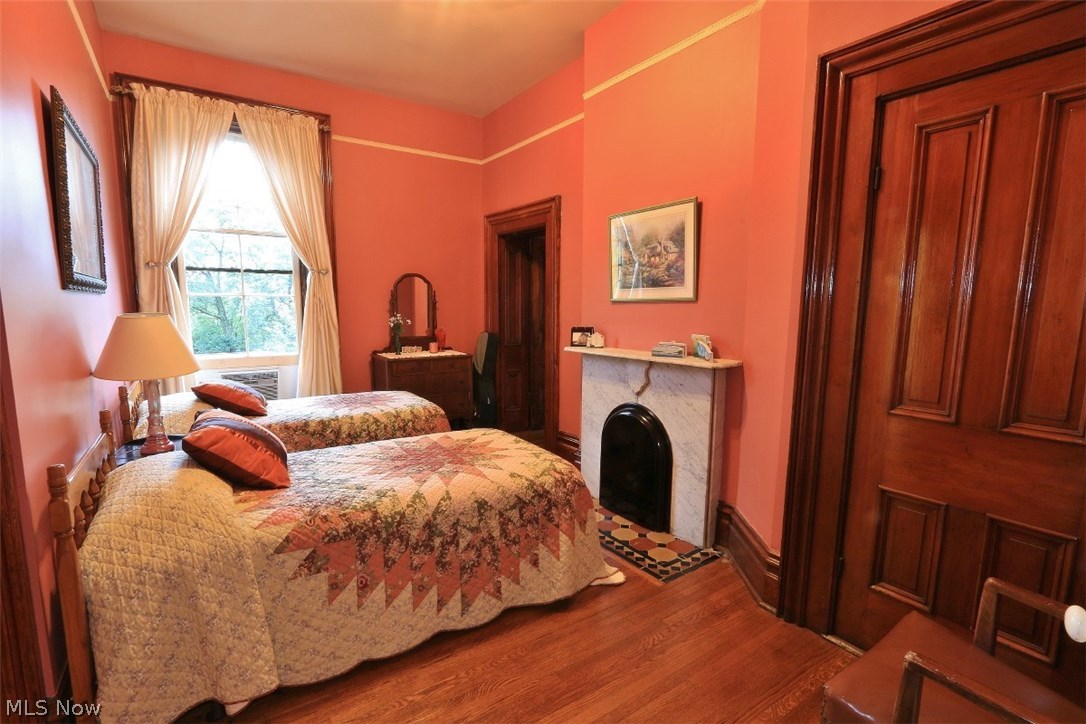 Mcintire Terrace - Residential