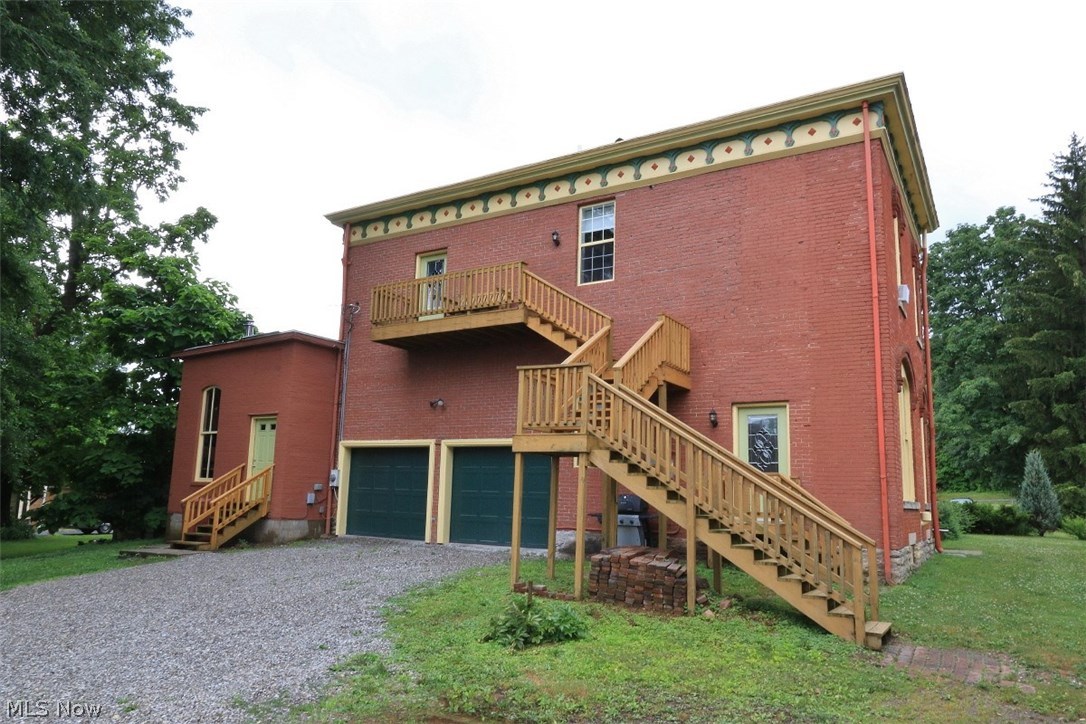 Mcintire Terrace - Residential