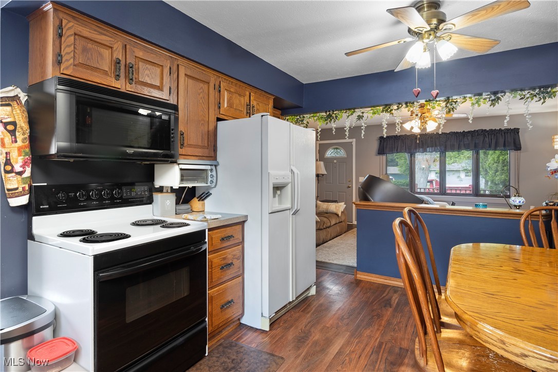 839 Delaware Avenue, Elyria, Ohio image 19