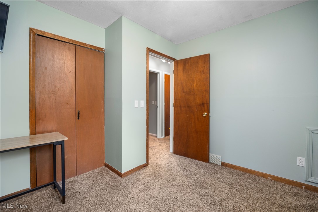 839 Delaware Avenue, Elyria, Ohio image 18