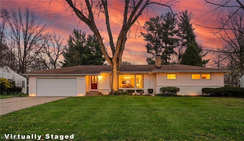 Photo of 3143 Morewood Road, Fairlawn, OH 44333 (MLS # 5200383)