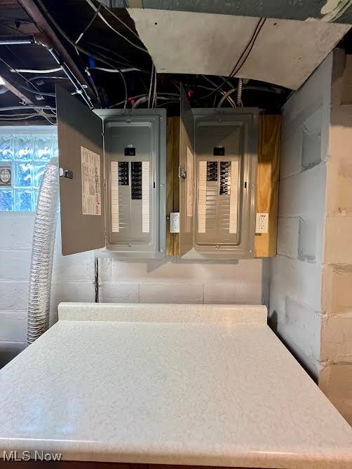 Washington Park Blvd - Residential Income