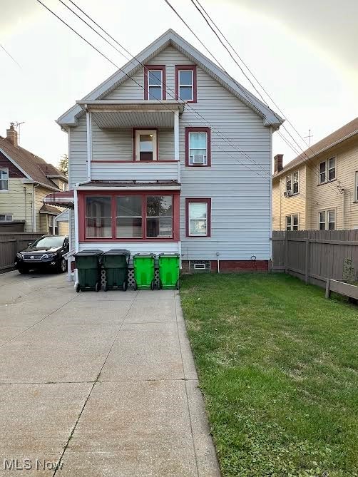 Washington Park Blvd - Residential Income