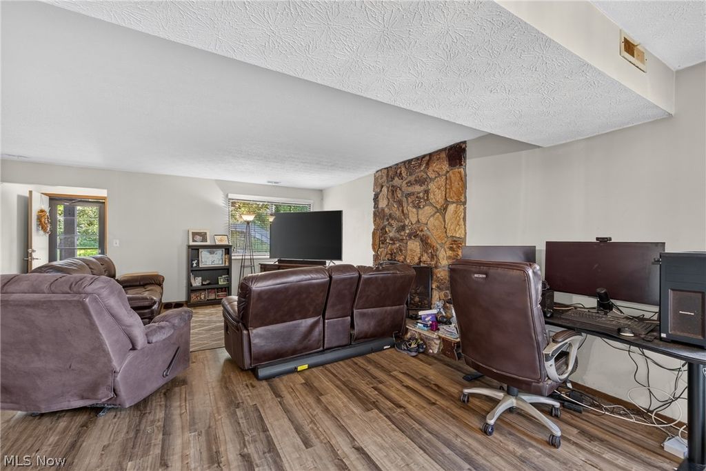 Photo of 7060 Bristlewood Drive #3-D, Concord Township, OH 44077 (MLS # 5223189)