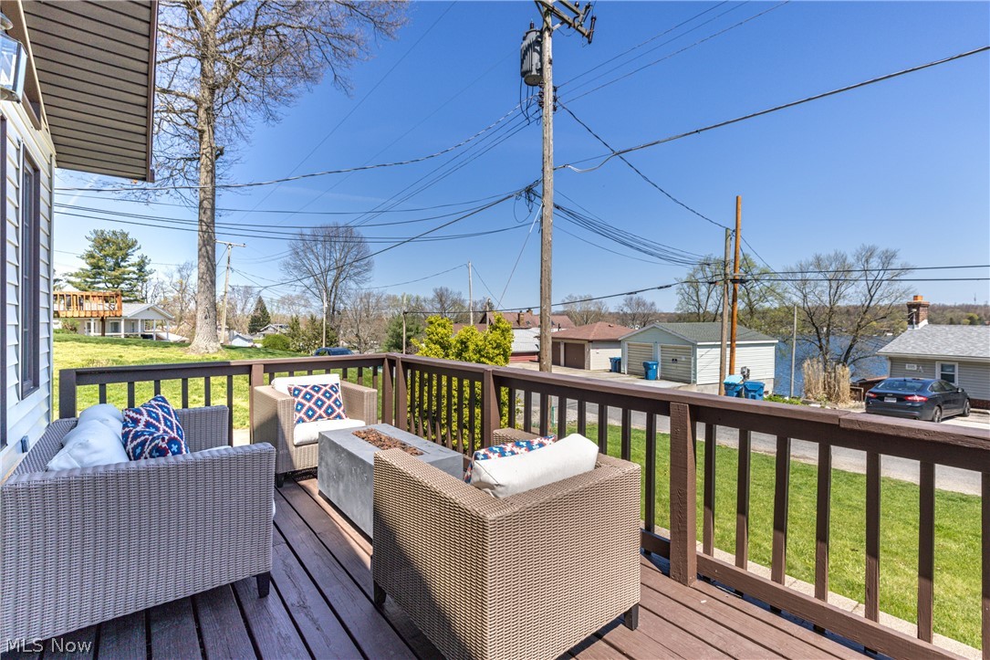 Sawyer & Haynes Shore Acres - Residential