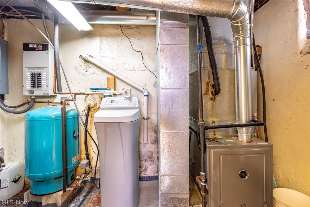 Sawyer & Haynes Shore Acres - Residential