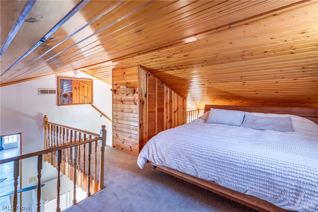 Sawyer & Haynes Shore Acres - Residential